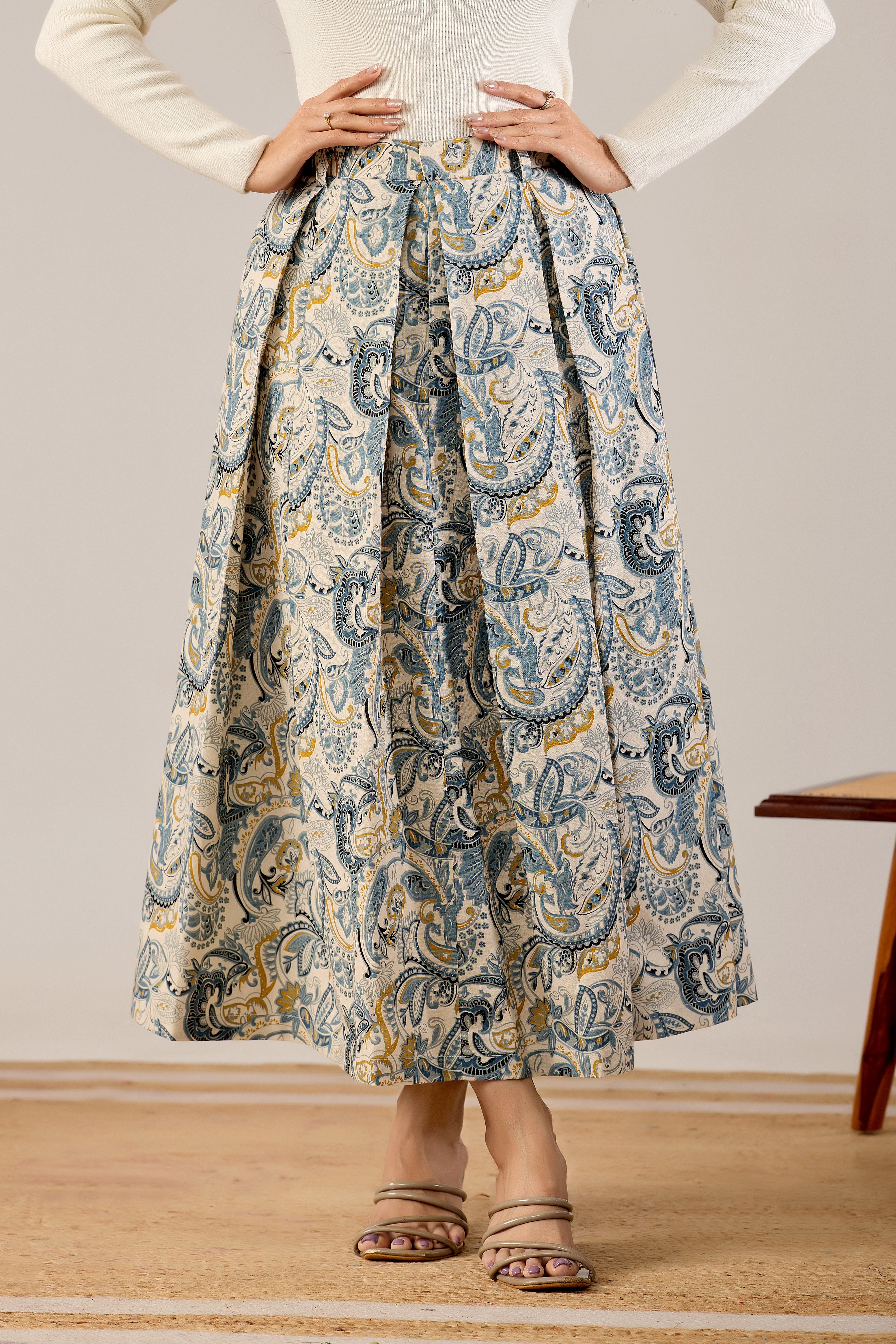 Vintage Paisley Elegance Midi Skirt
