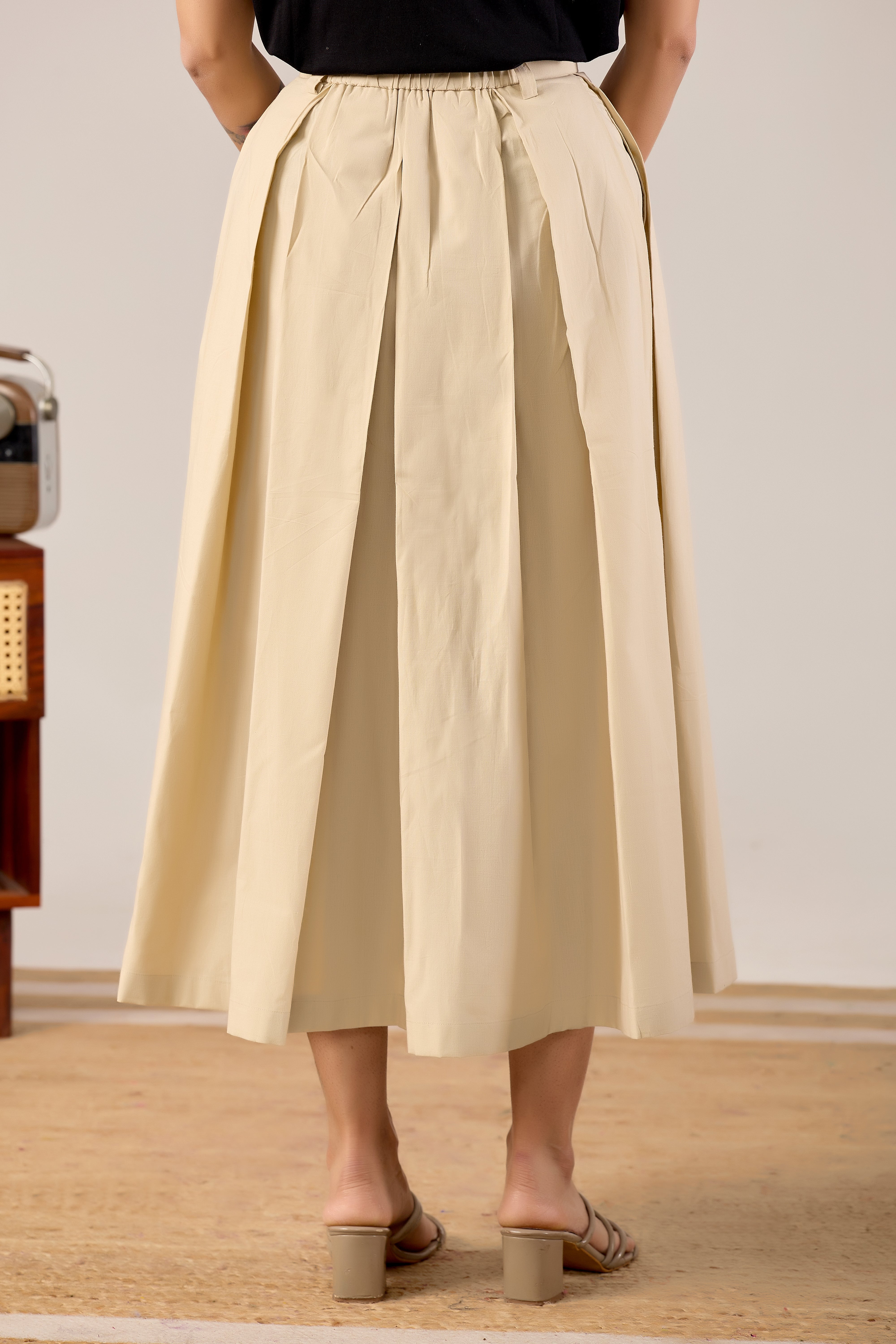 Emerald Aura Pleated Skirt