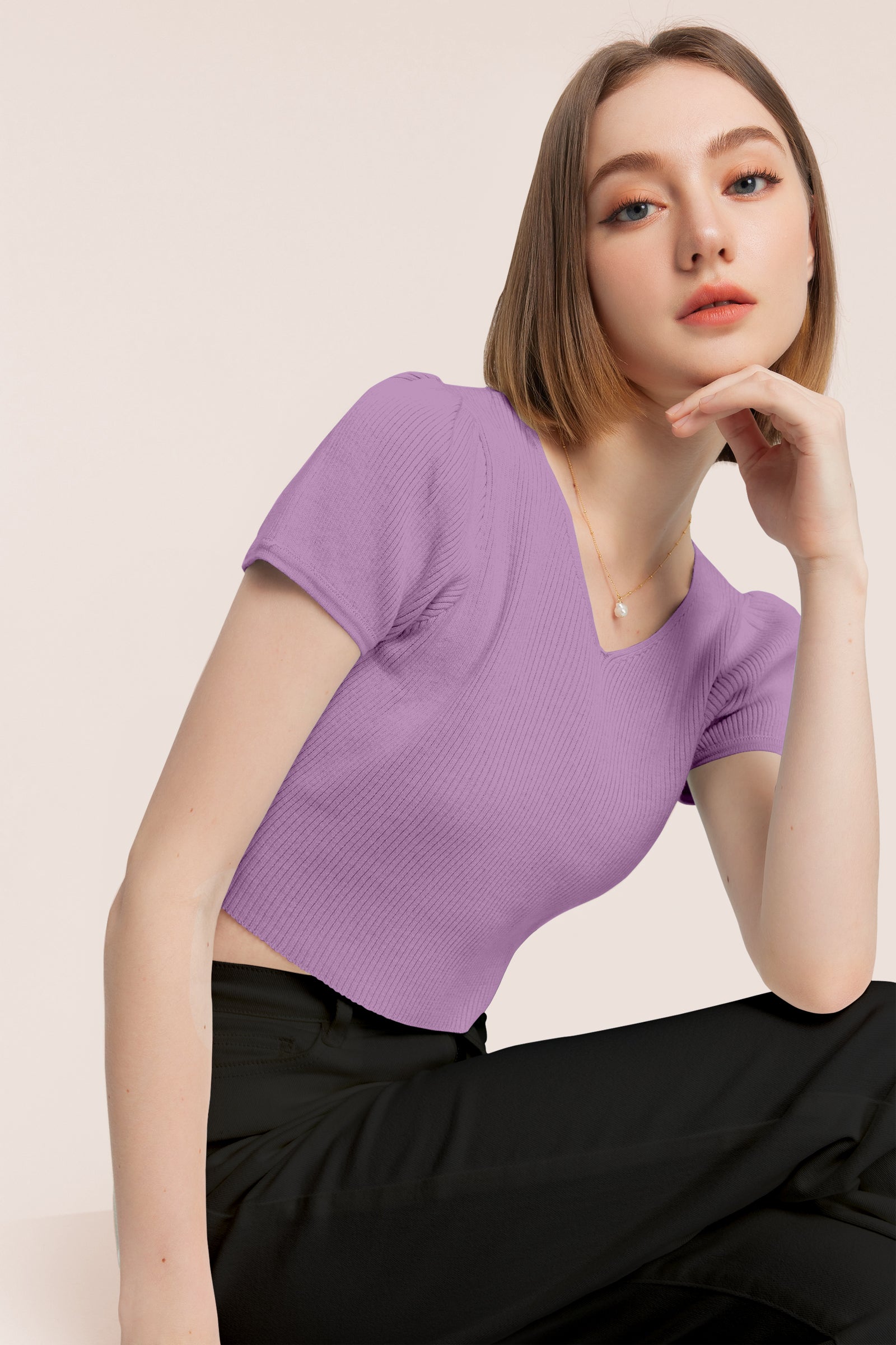Women’s Ribbed V-Neck Crop Top – Grey