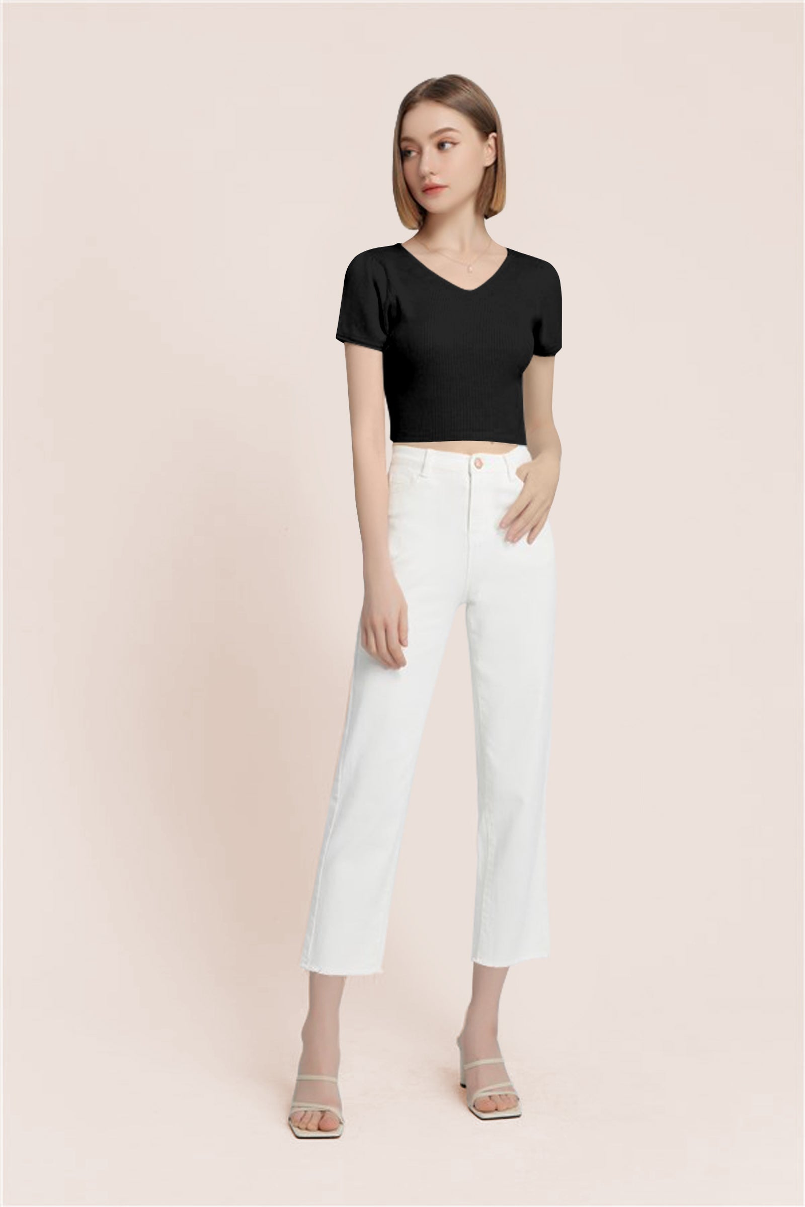 Women’s Ribbed V-Neck Crop Top – Black