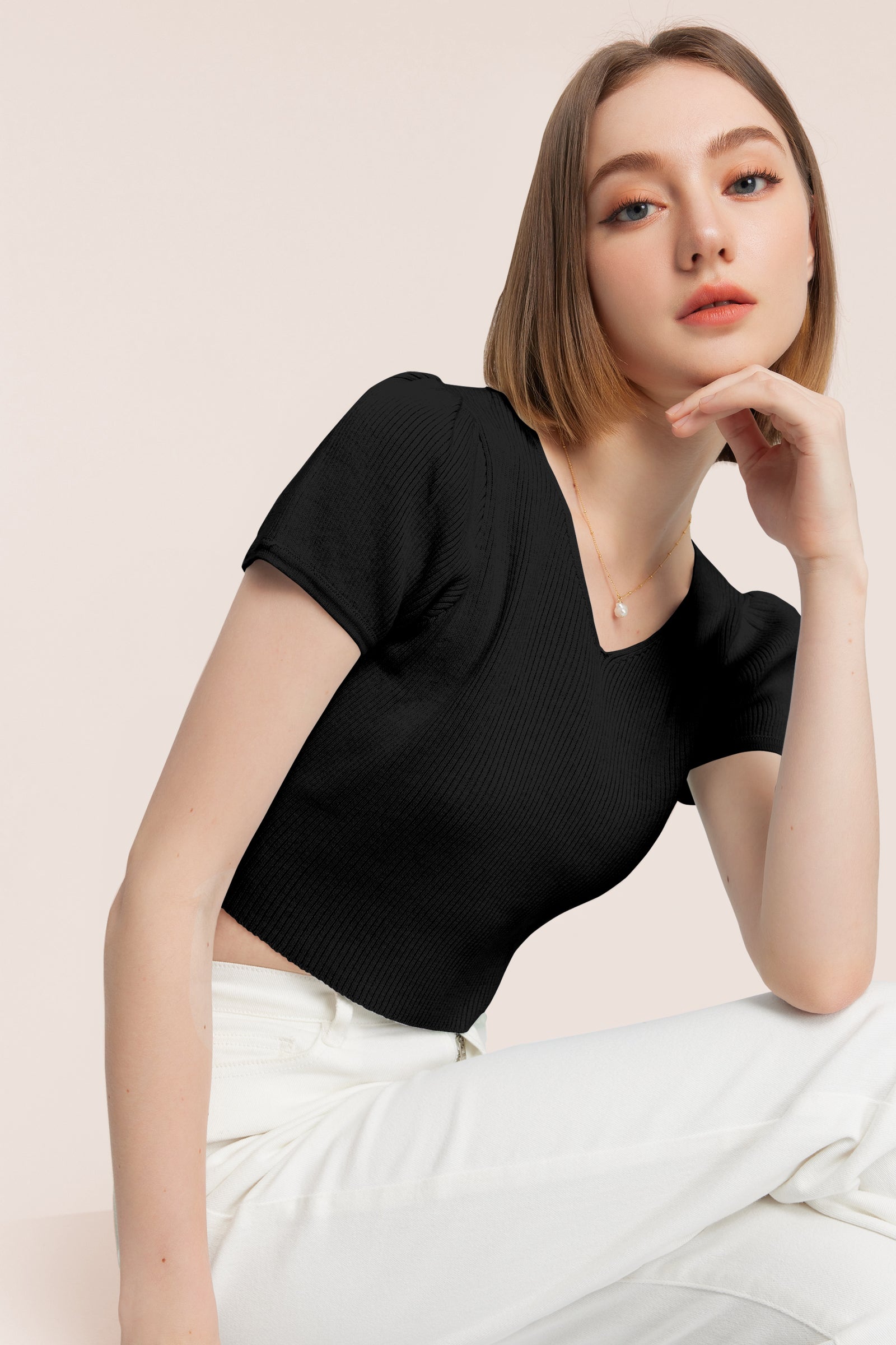 Women’s Ribbed V-Neck Crop Top – Grey