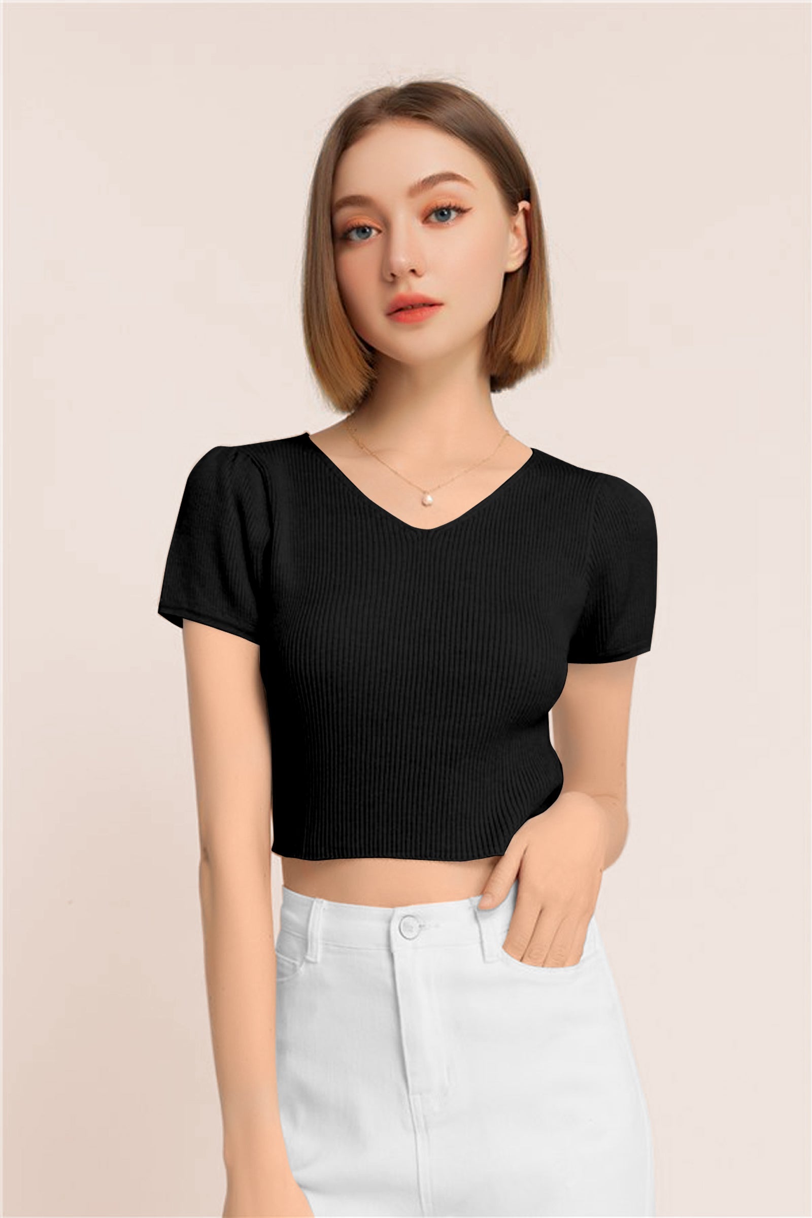 Women’s Ribbed V-Neck Crop Top – Black