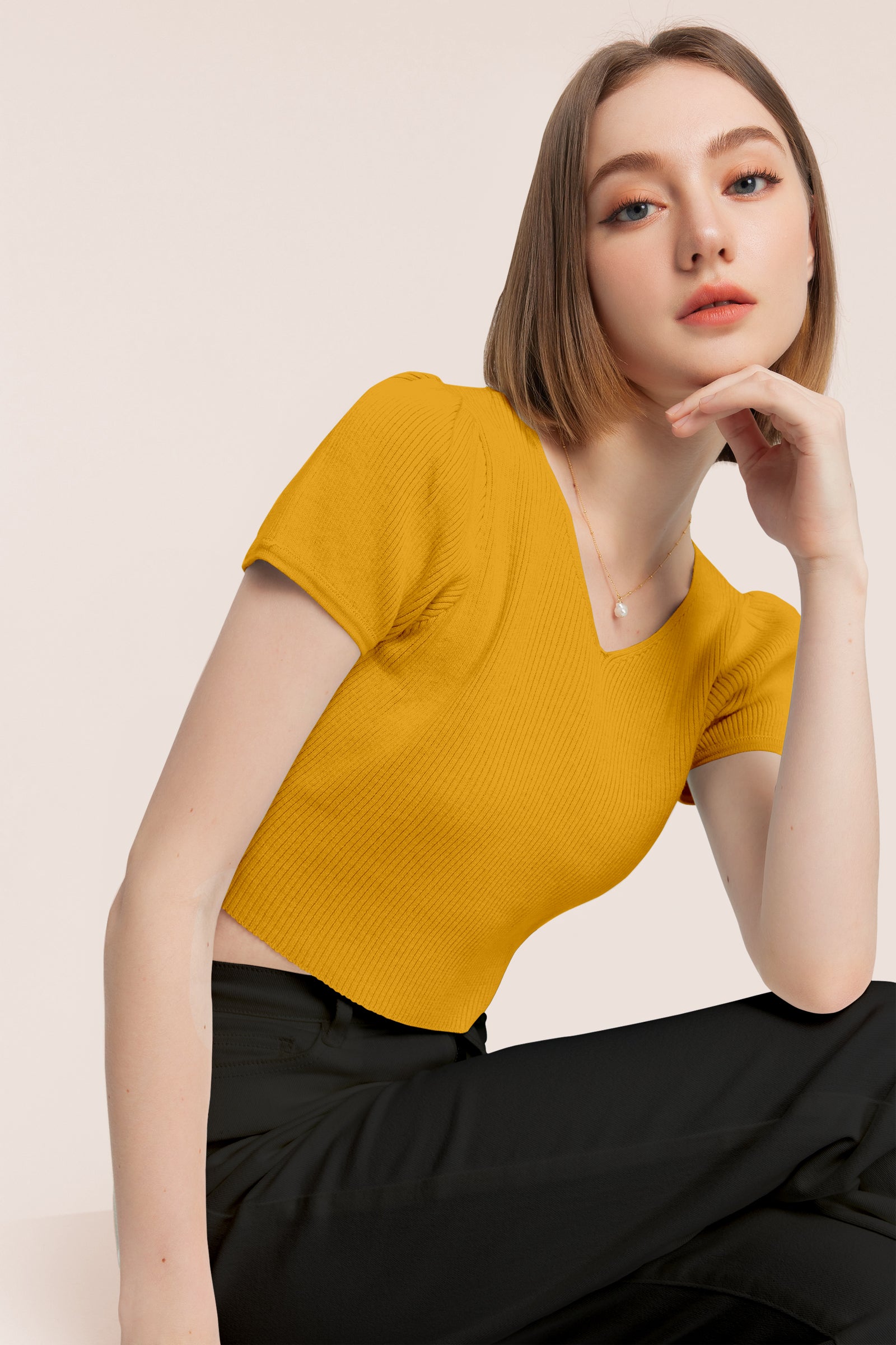 Women’s Ribbed V-Neck Crop Top – Grey