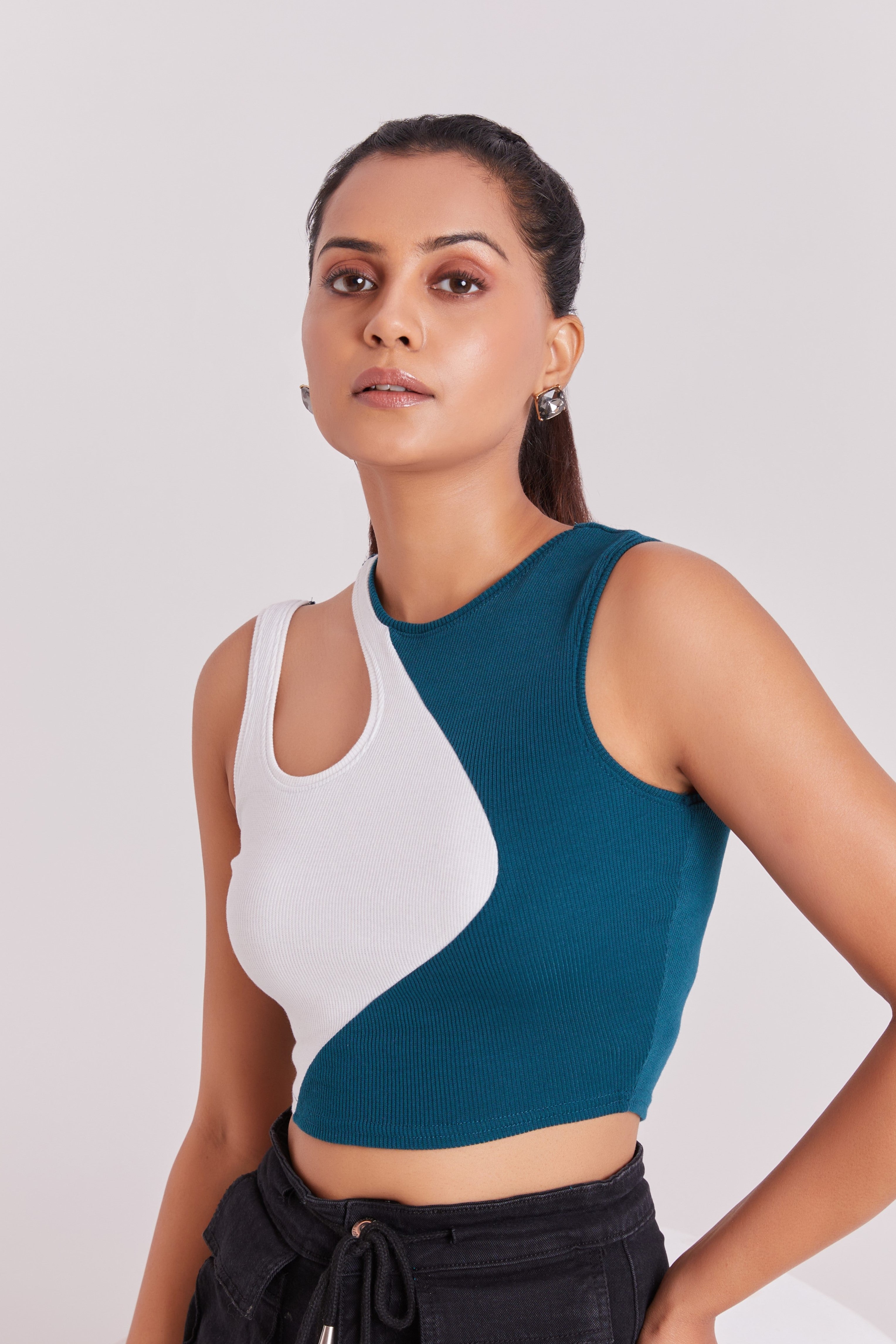 Orange & White-Ribbed Sleeveless Cut-Out Tank Top
