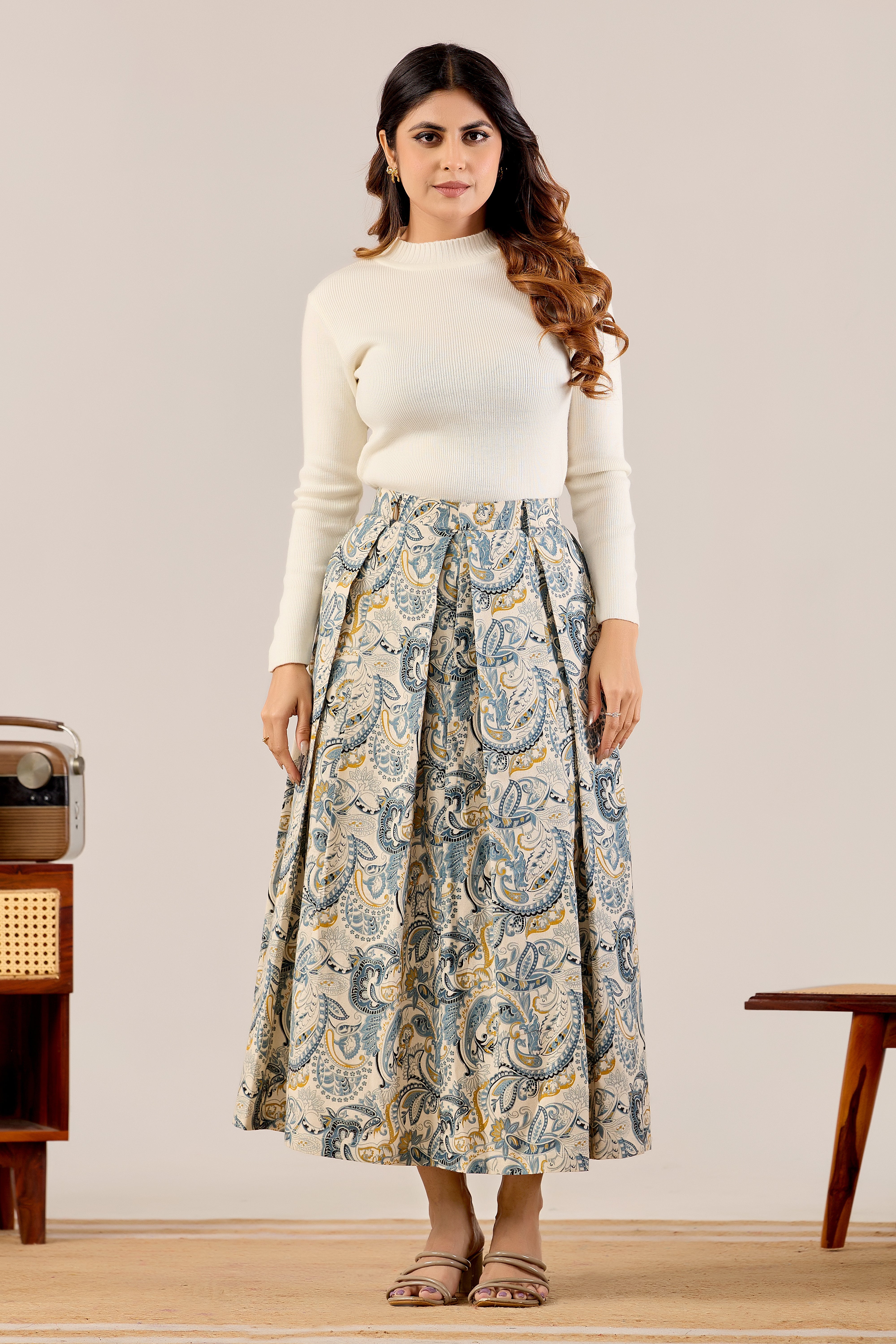 Vintage Paisley Elegance Midi Skirt