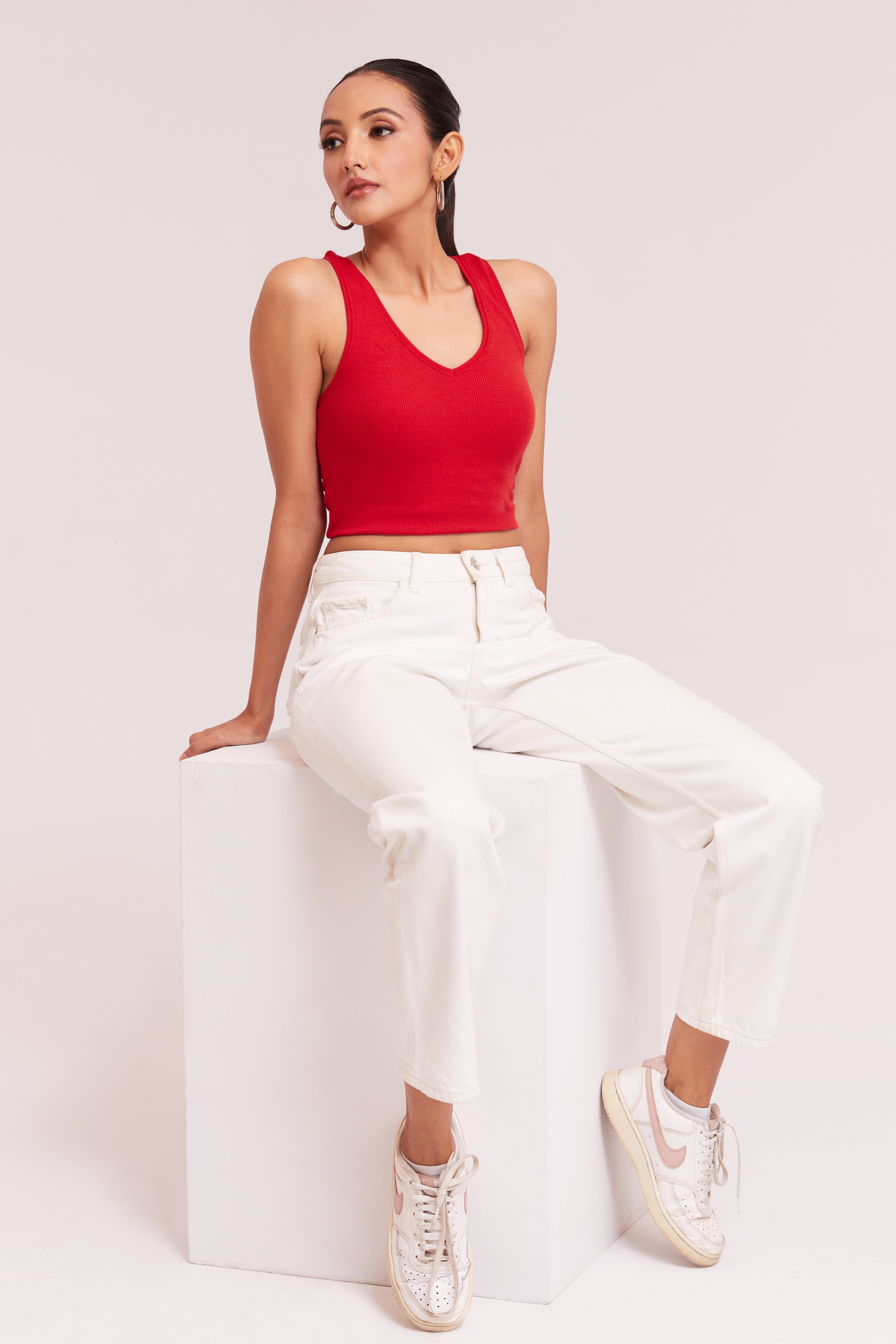 Black Ribbed V-Neck Sleeveless Crop Top