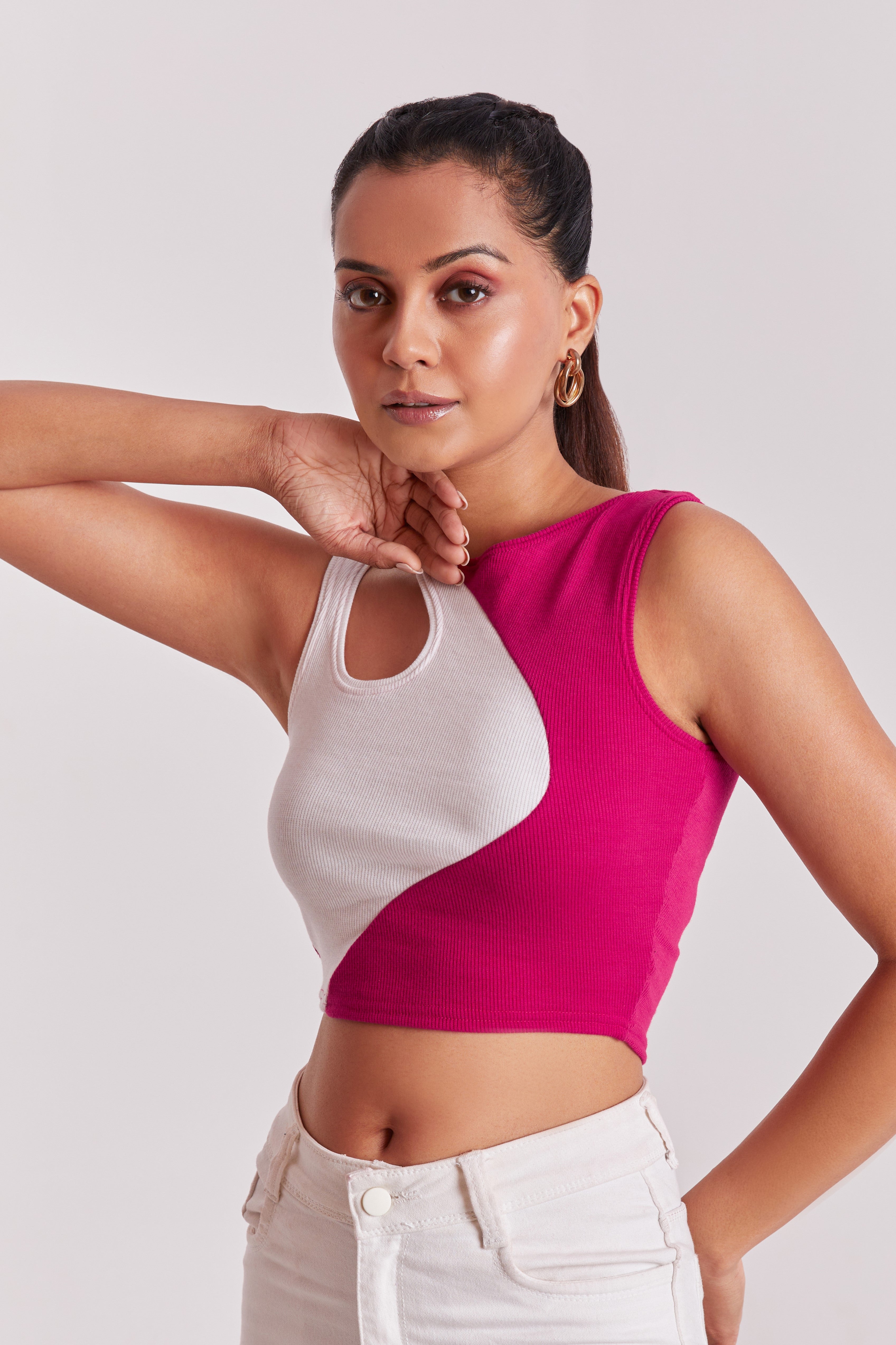 Wine-Ribbed Sleeveless Cut-Out Tank Top