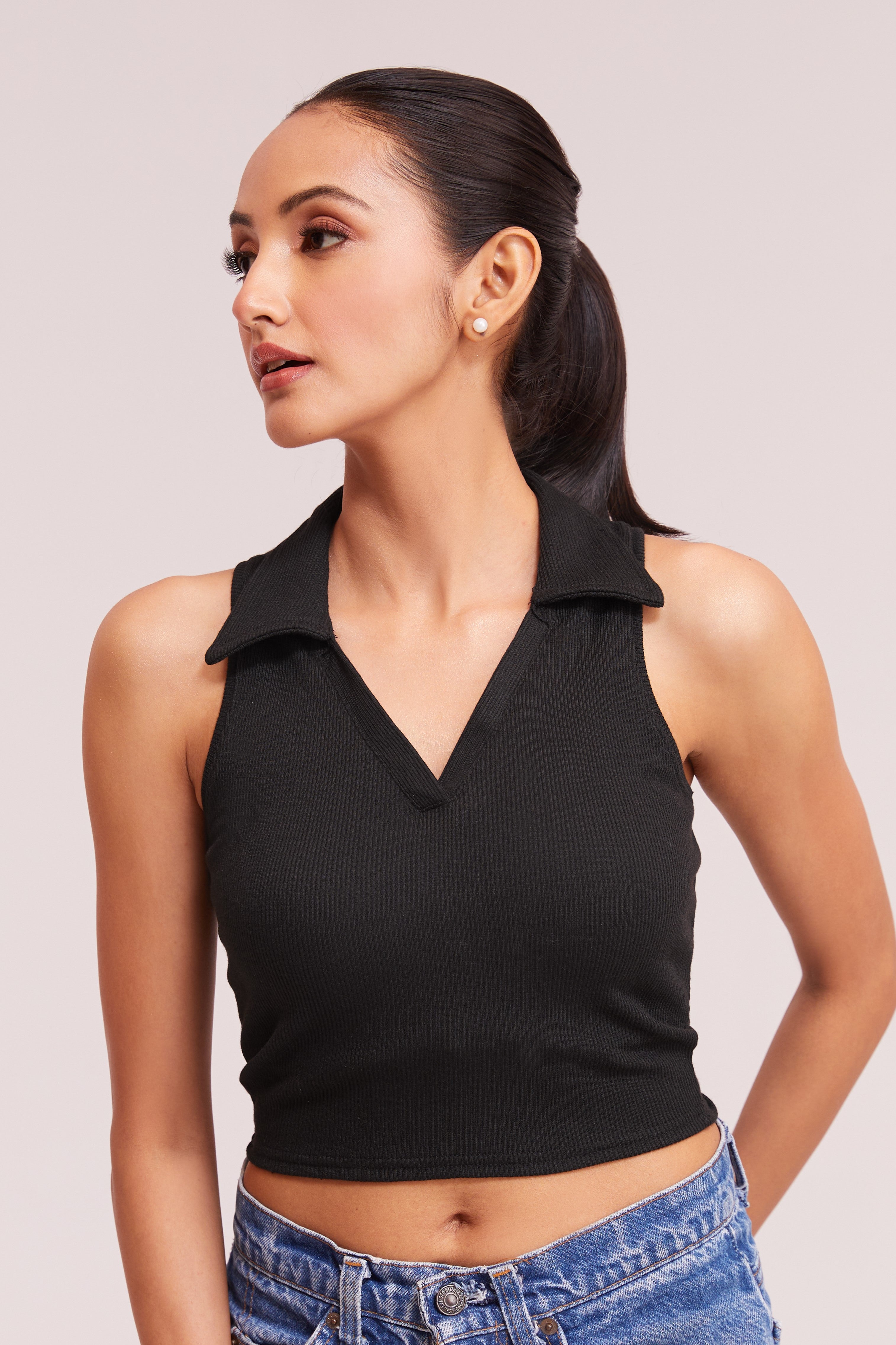Black-Ribbed Collared Sleeveless Crop Top