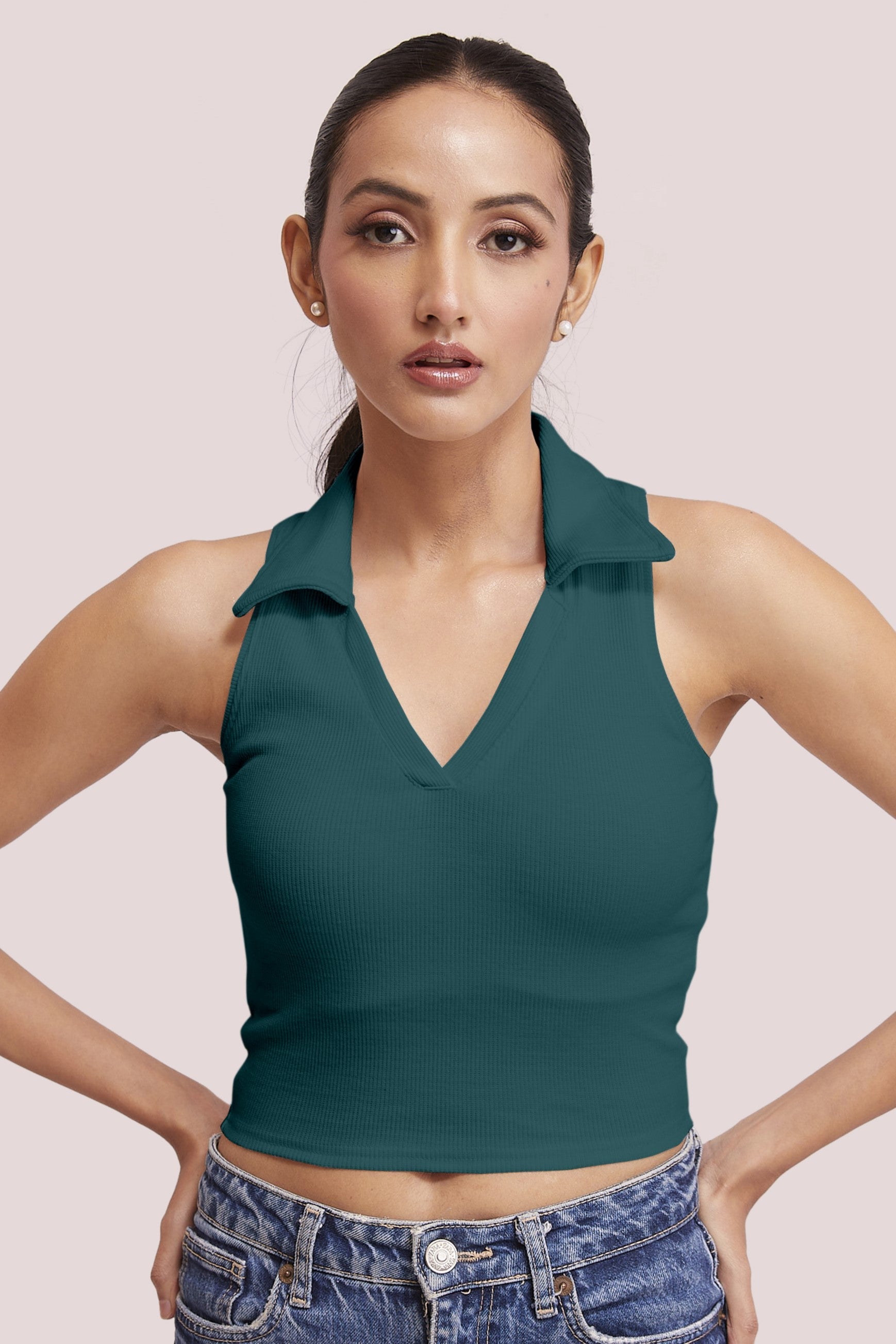 Black-Ribbed Collared Sleeveless Crop Top