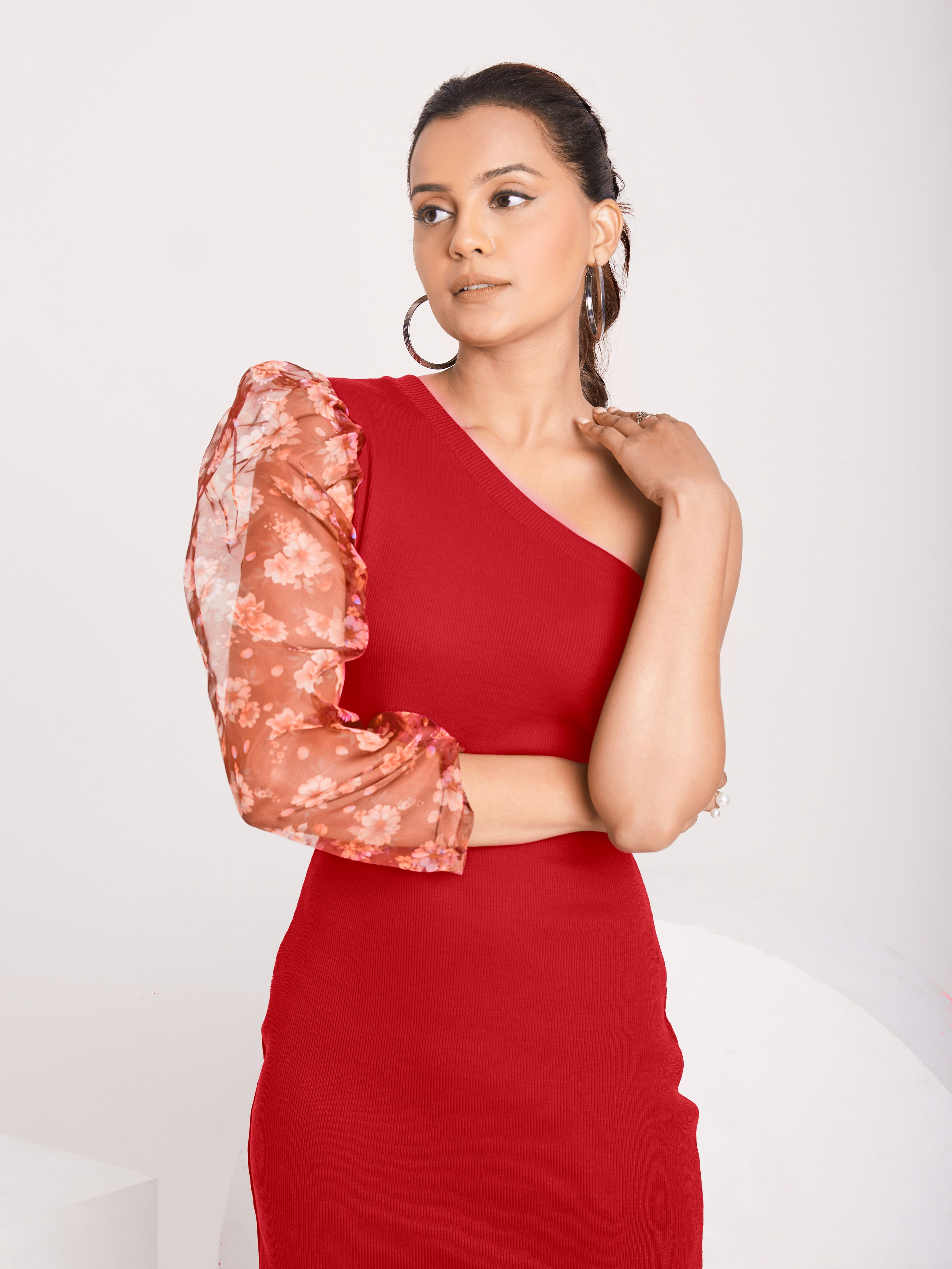 Classic Red One-Shoulder Floral Sleeve Dress